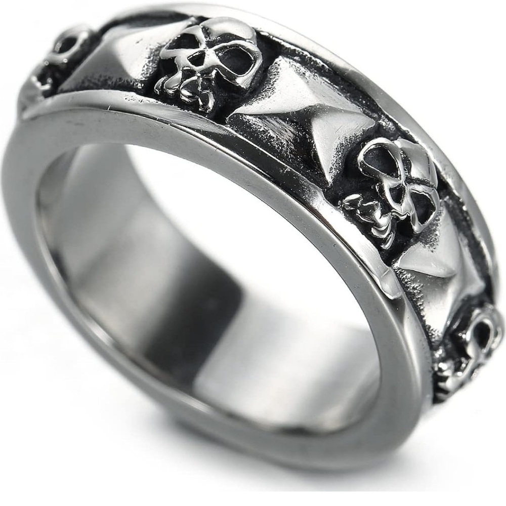 Skull Ring - Picture 2 of 6